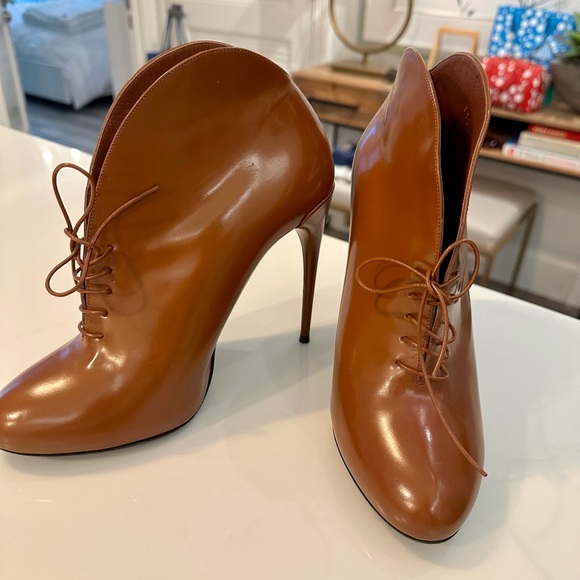 Gucci Boots - Picture 2 of 7